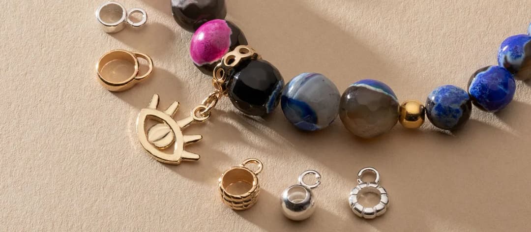 Jak zrobić bransoletki z koralików - wzory i techniki dla każdego