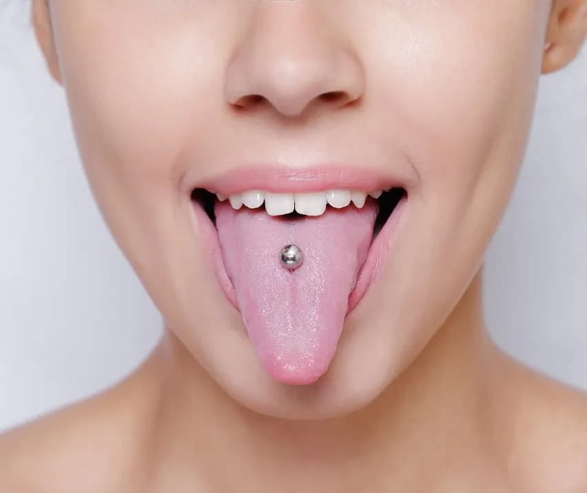 Jak zrobić kolczyk w języku bez ryzyka powikłań zdrowotnych