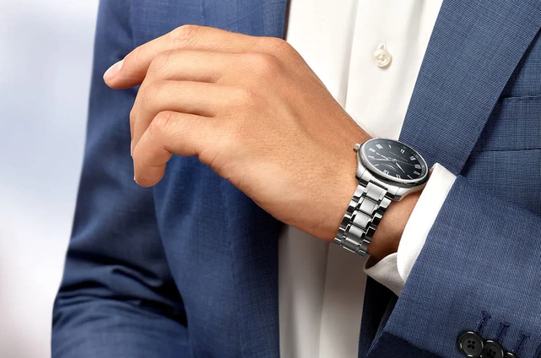 Zegarek męski wizytowy – jak wybrać idealny model do garnituru