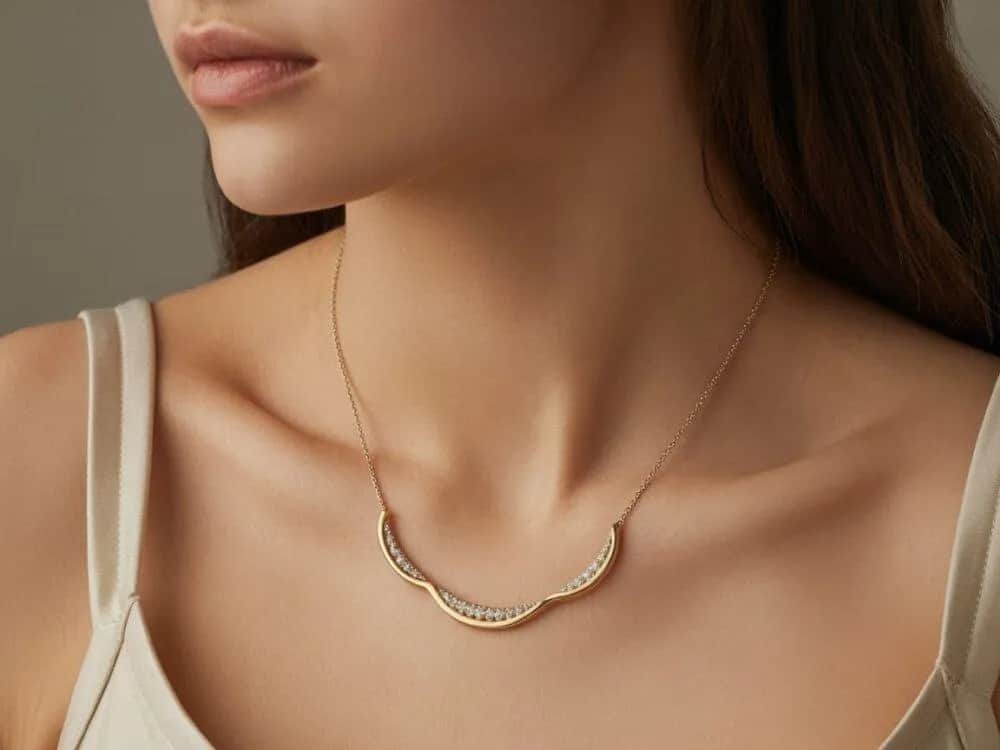 Jak dobrać naszyjnik, by podkreślić swój styl i sylwetkę