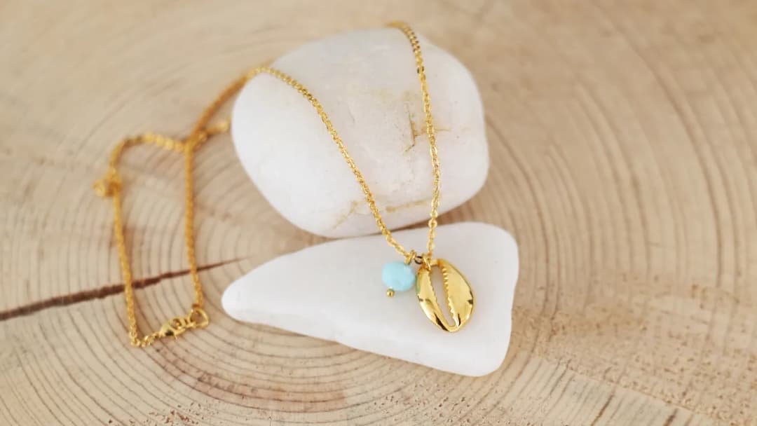 Jak zrobić naszyjnik z muszelek - prosty sposób na piękną biżuterię